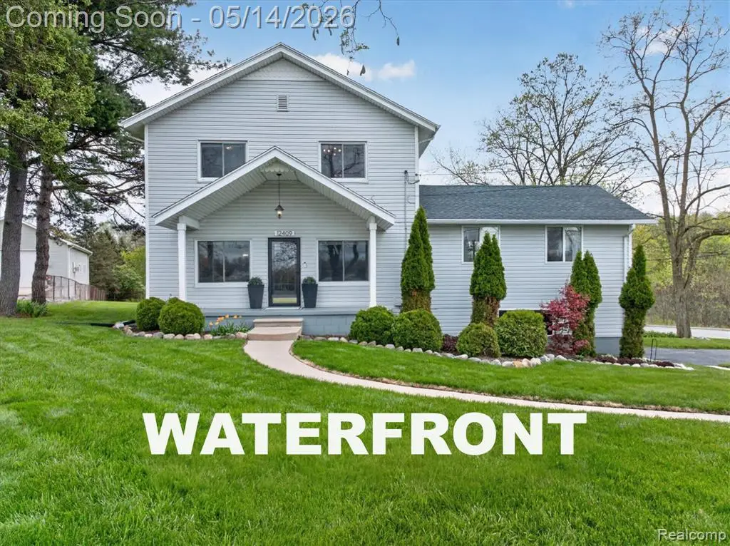 12409 N Fenton, Fenton, MI 48430 - #1