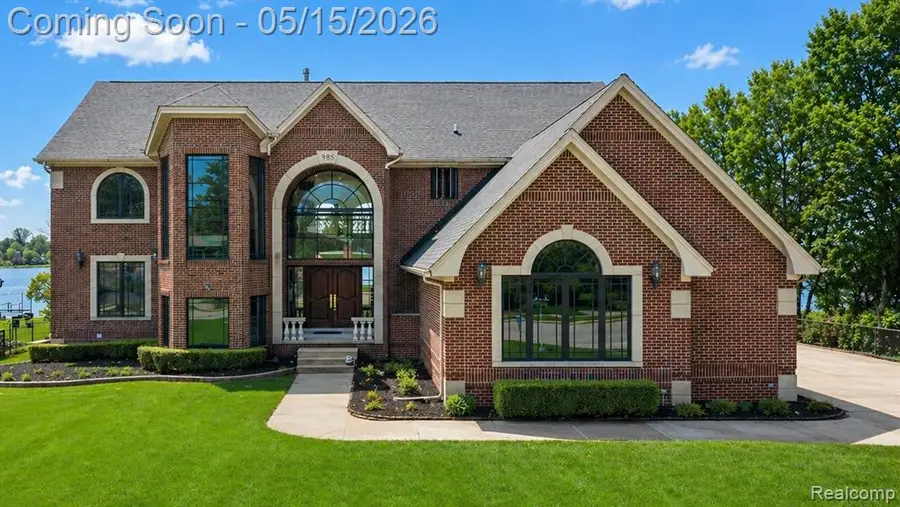 985 James K, Pontiac, MI 48341 - #2