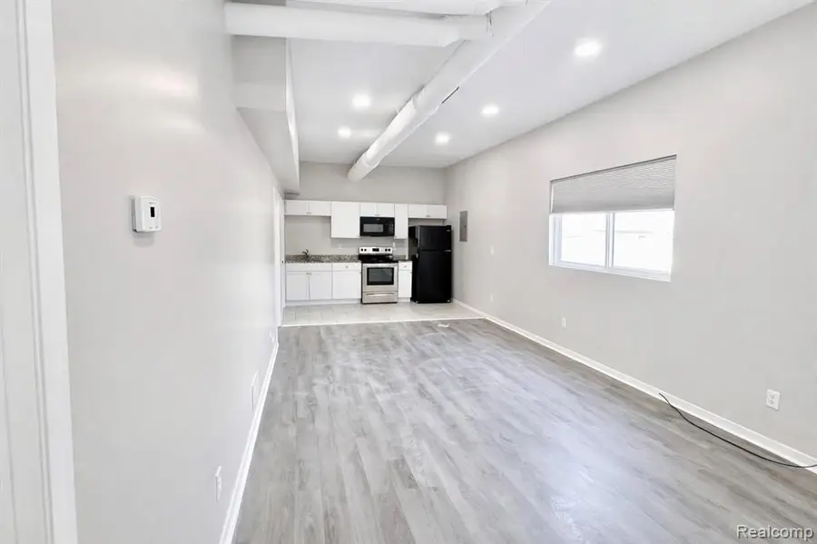 2433 Pulaski, Hamtramck, MI 48212 - #2