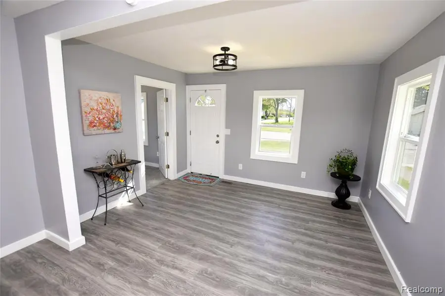 3508 Fern, Burton, MI 48529 - #2