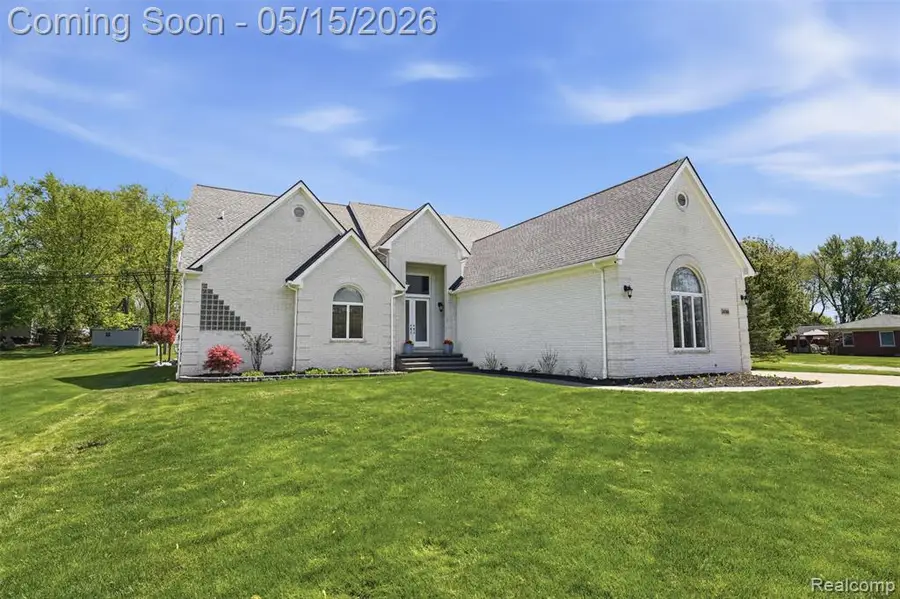 24366 Taft, Novi, MI 48375 - #3