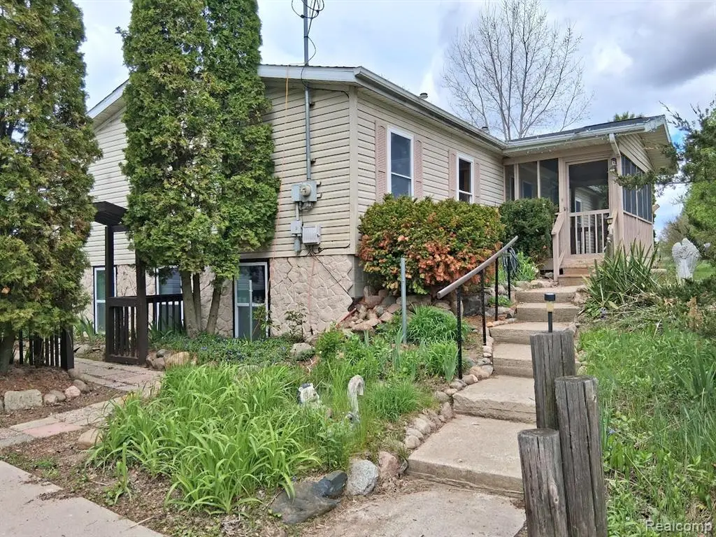 10055 N Genesee, Thetford, MI 48458 - #1