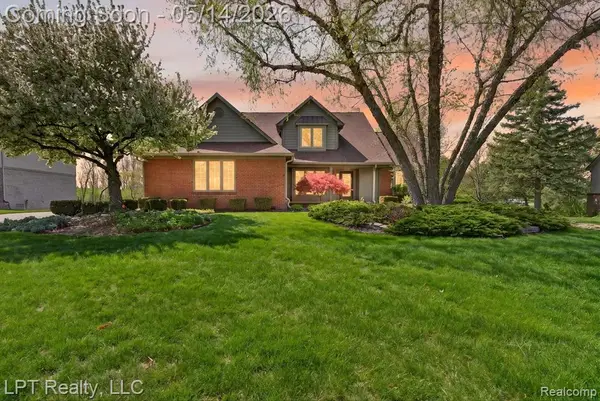 4108 Villager, Lake Orion, MI 48359
