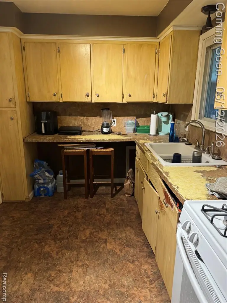 135 Hershey, Waterford, MI 48327 - #3