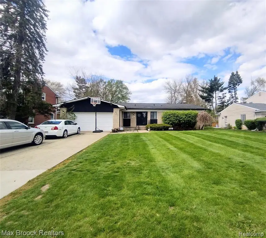 17060 Jeanette, Southfield, MI 48075 - #1