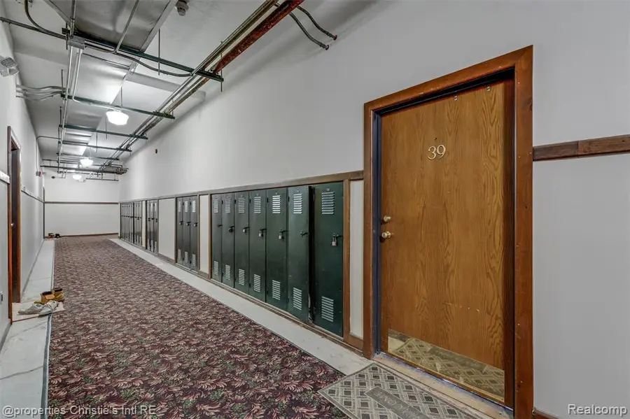 1395 Antietam #39, Detroit, MI 48207 - #2