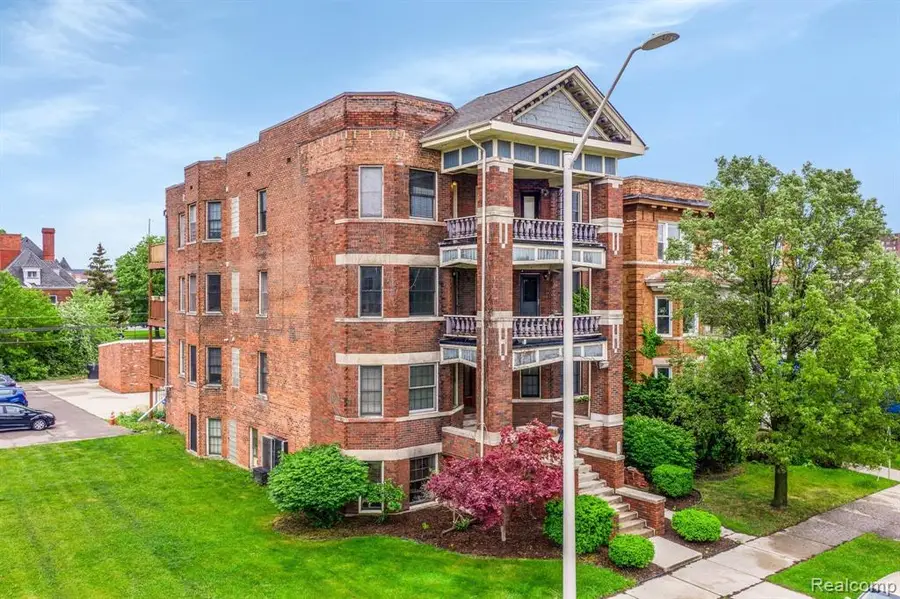 242 E Palmer #3, Detroit, MI 48202 - #2