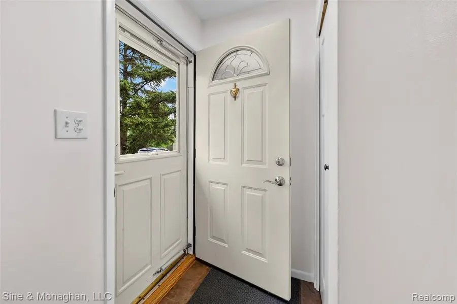 1434 E Woodruff, Hazel Park, MI 48030 - #2