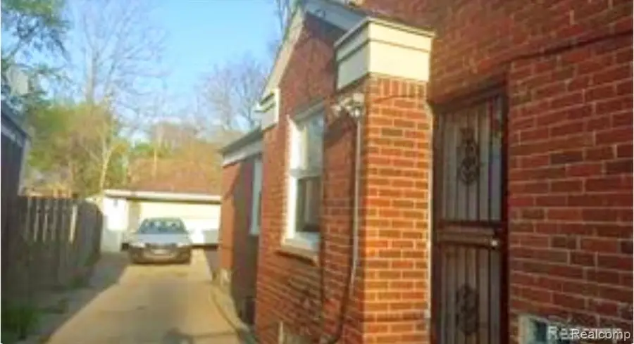 18418 Edinborough, Detroit, MI 48219 - #2