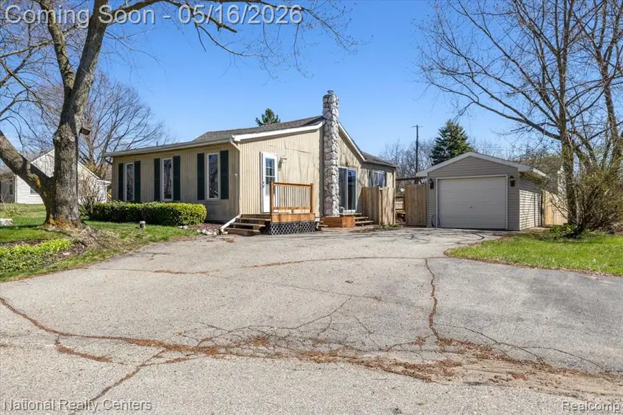 5067 Walsh, Brighton, MI 48114 - #2
