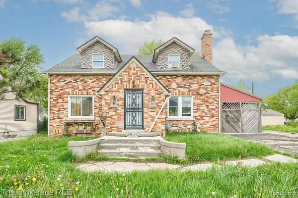 1410 W Atherton, Flint, MI 48507
