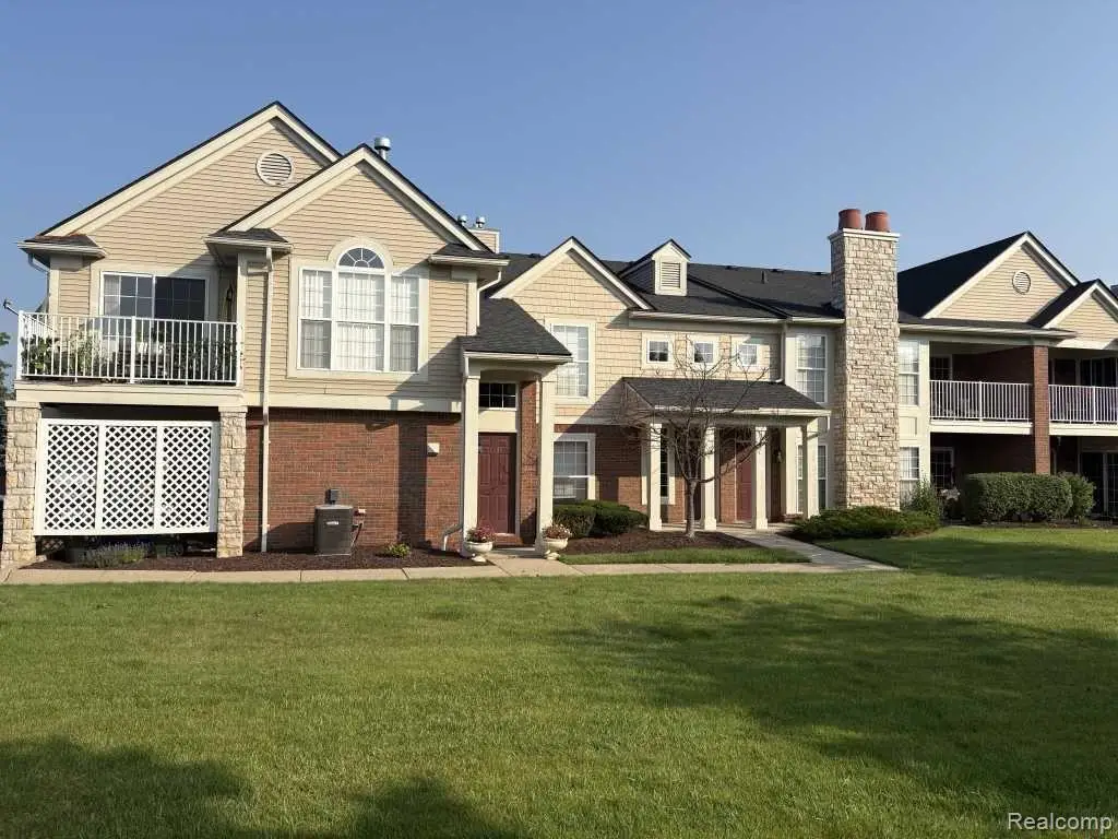 28242 Oakmonte, New Hudson, MI 48165 - #1