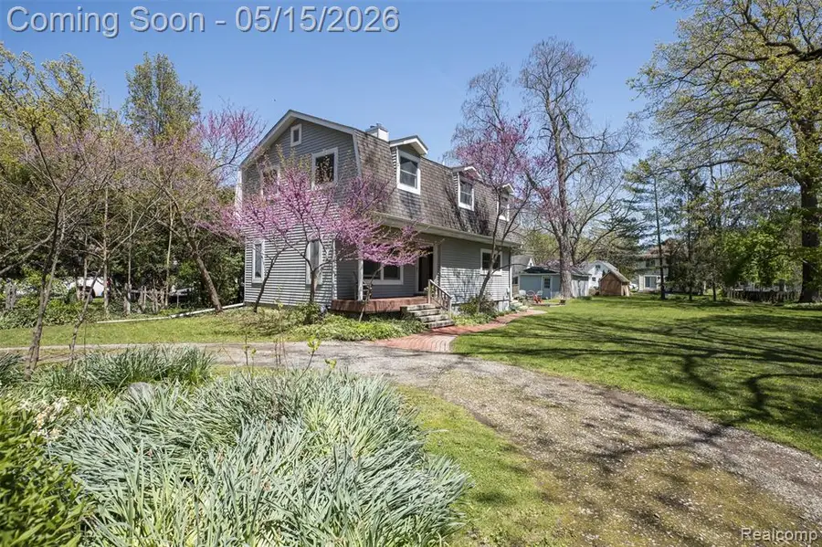 25425 6th, Grosse Ile, MI 48138 - #2