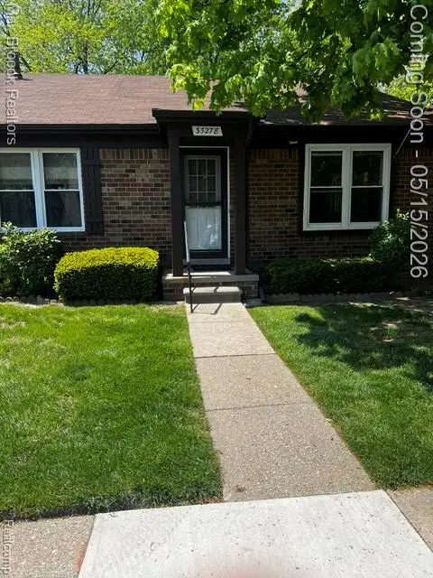35278 Bristlecone, Clinton Township, MI 48035