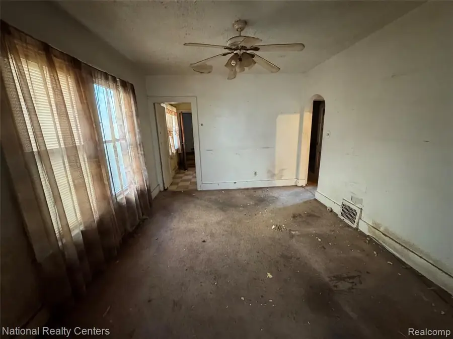 8127 E Hildale, Detroit, MI  - #3