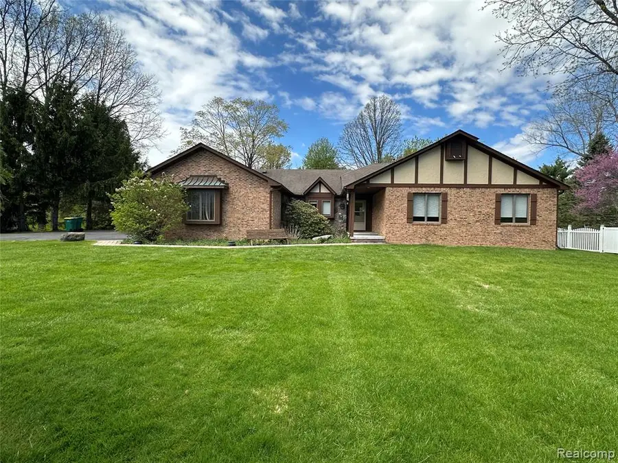 8329 Caribou, Clarkston, MI 48348 - #2