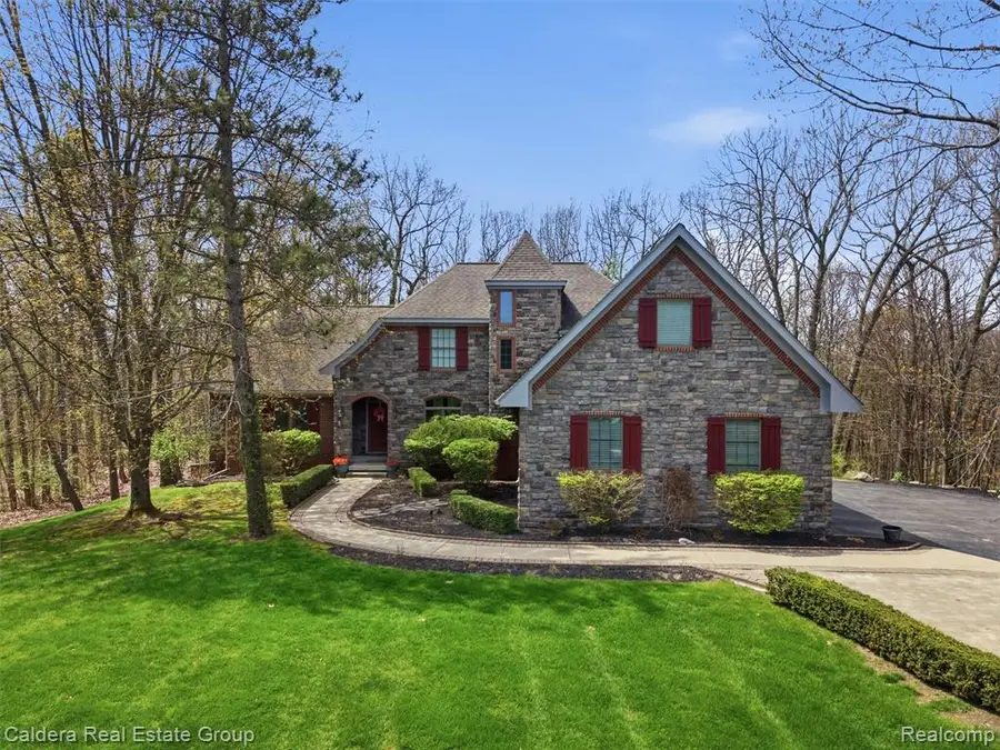 4416 Medford Hill, Metamora, MI 48455 - #2