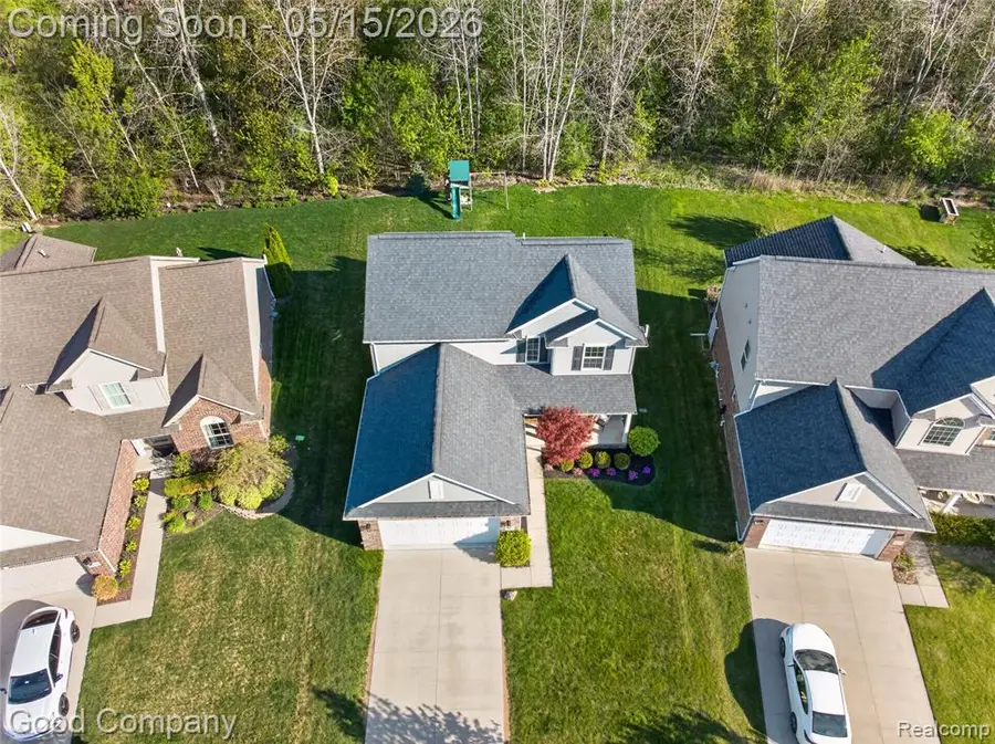 28622 Oakmonte, New Hudson, MI 48165 - #2