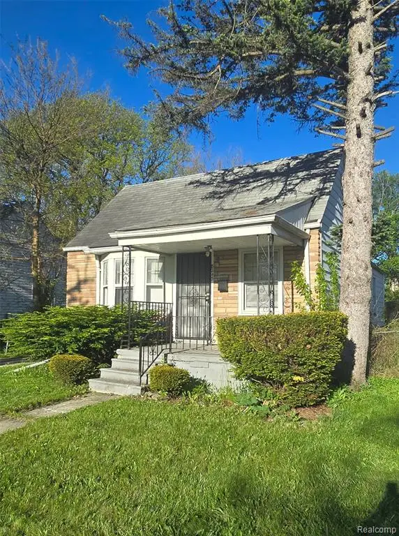 8245 Brace, Detroit, MI 48228 - #2