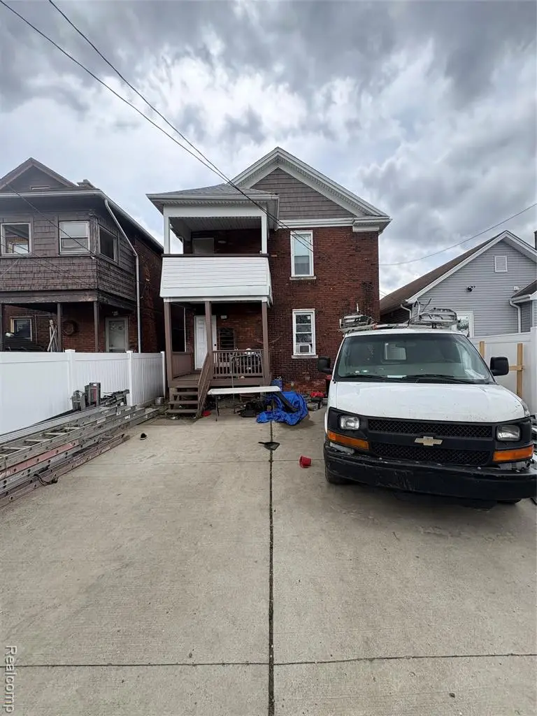 8052-8056 Whittaker, Detroit, MI 48209 - #3