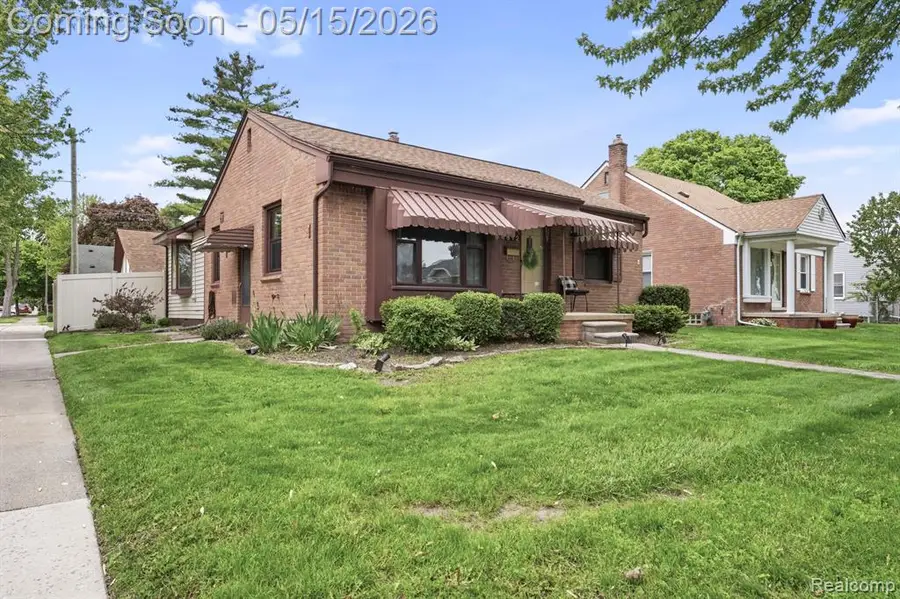 1512 19th, Wyandotte, MI 48192 - #3