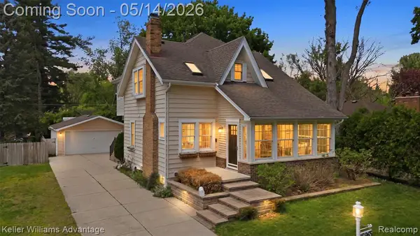 15965 Whitby, Livonia, MI 48154