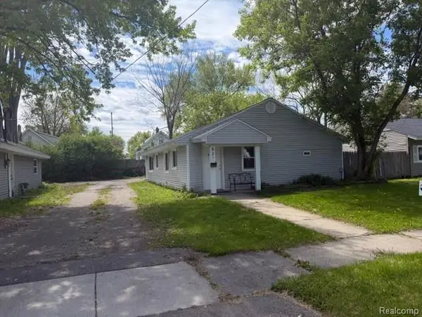 935 Ingleside, Flint, MI 48507