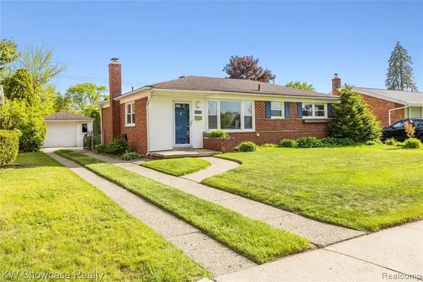 35475 Richland, Livonia, MI 48150