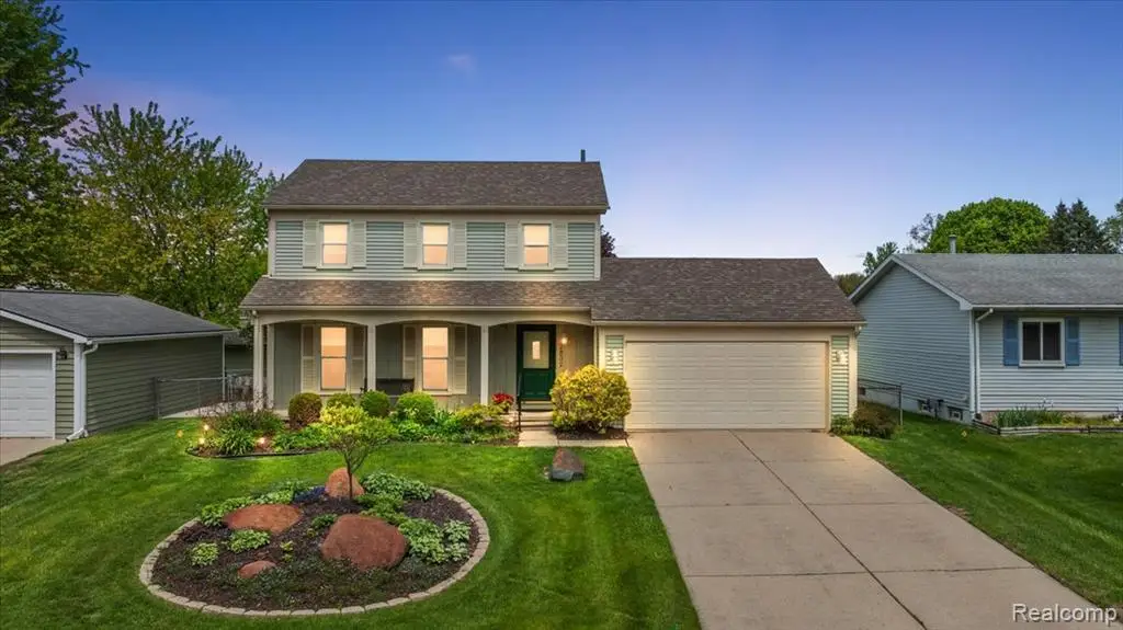 2832 Warrior, Wixom, MI 48393 - #1