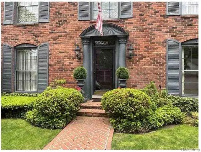 491 Colonial, Grosse Pointe Woods, MI 48236 - #2