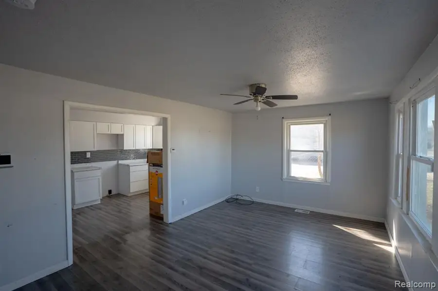 8508 N Saginaw, Genesee, MI 48458 - #3