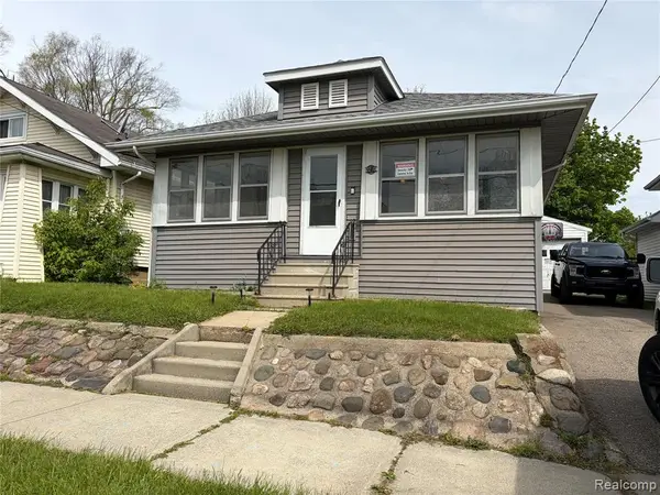 2210 Brown, Flint, MI 48503