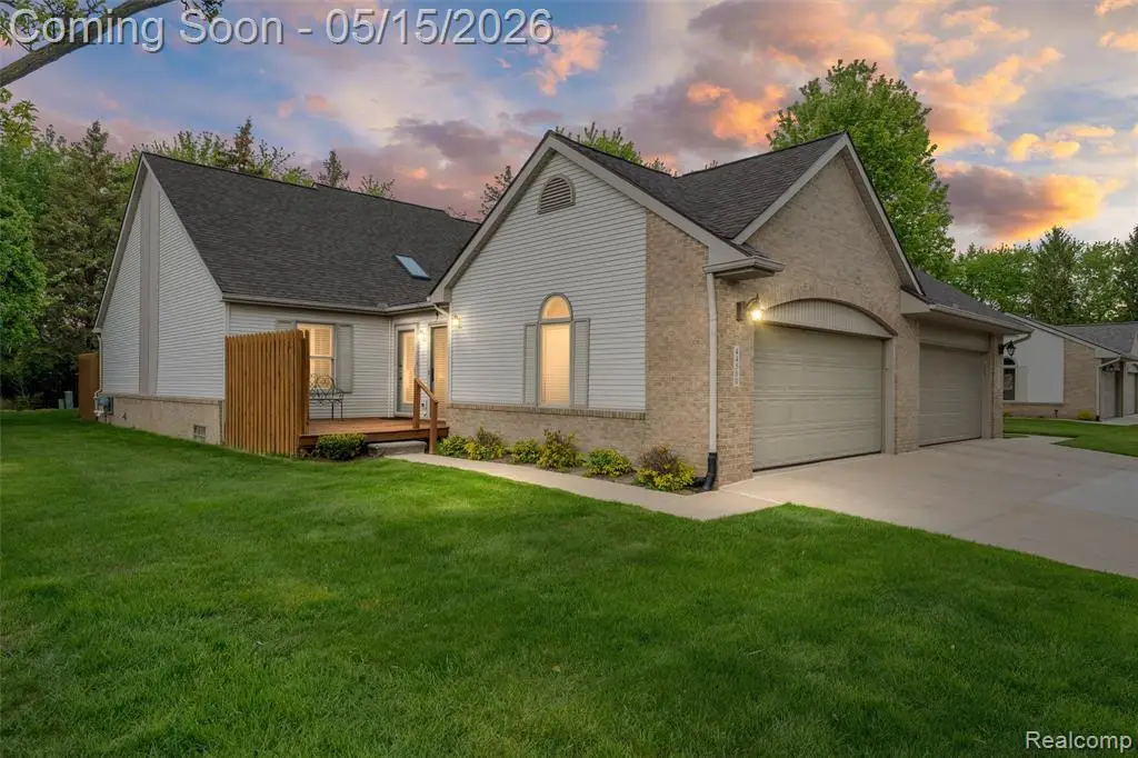 44500 Meadowcreek, Canton, MI 48187 - #1