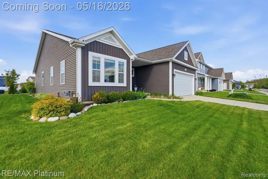 3238 Hill Hollow, Howell, MI 48855 - #2