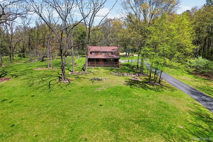 2997 Brighton, Howell, MI 48843 - #3