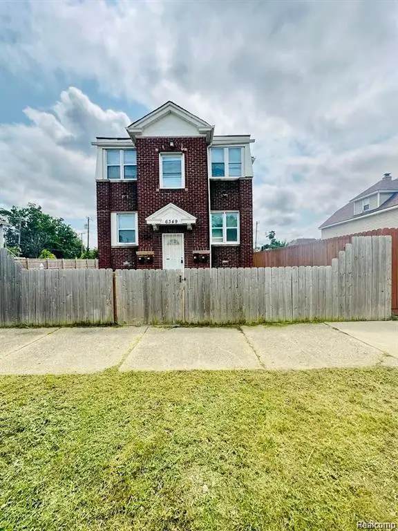 6349 Barlum, Detroit, MI 48210