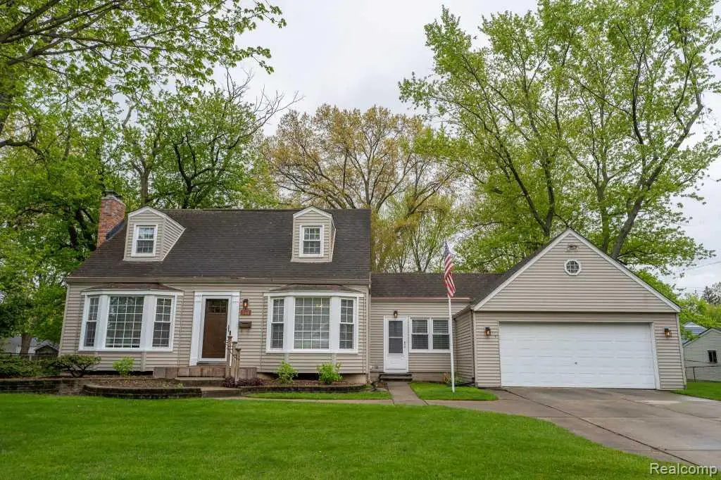 244 Gladwin, Clawson, MI 48017 - #1