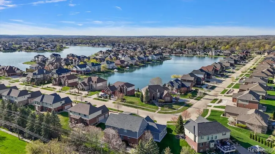 4366 S Lake, Shelby, MI 48316 - #3