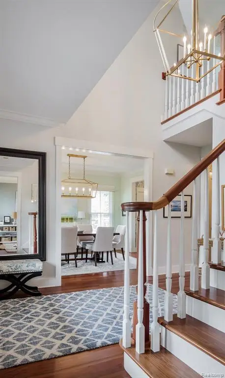 3870 Carriage, Bloomfield Hills, MI 48301 - #3