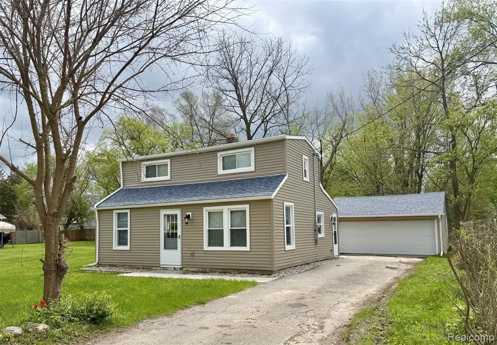 3336 Leta, Burton, MI 48529 - #1