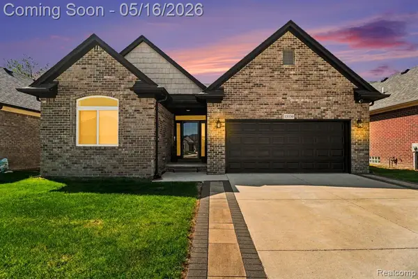15330 Eton Pointe, Clinton Township, MI 48035