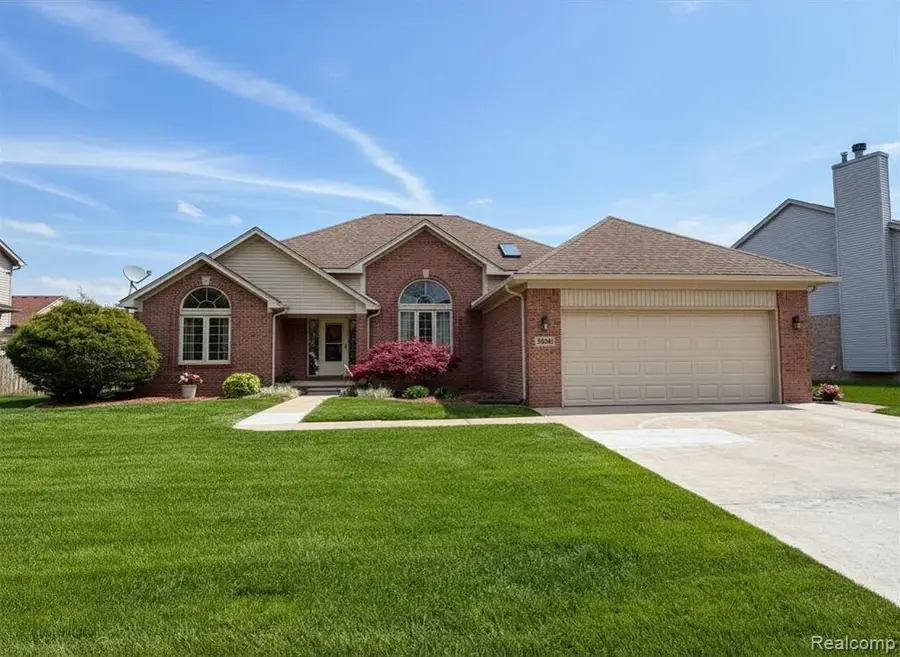 23601 Oakleigh, Woodhaven, MI 48183 - #2