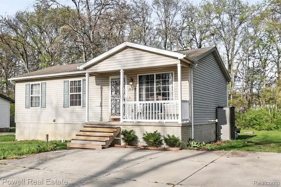1649 S Pasadena, Ypsilanti, MI 48198 - #2