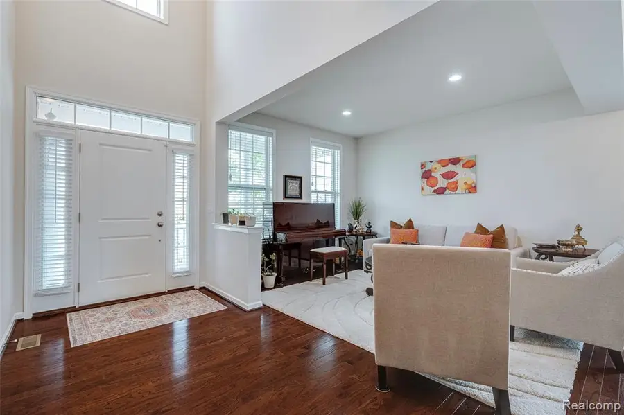 51011 Rockingham, Canton, MI 48188 - #3