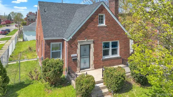 5903 Somerset, Detroit, MI 48224