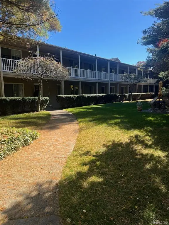 475 S Adams #19, Birmingham, MI 48009 - #1