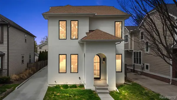1307 Humphrey, Birmingham, MI 48009