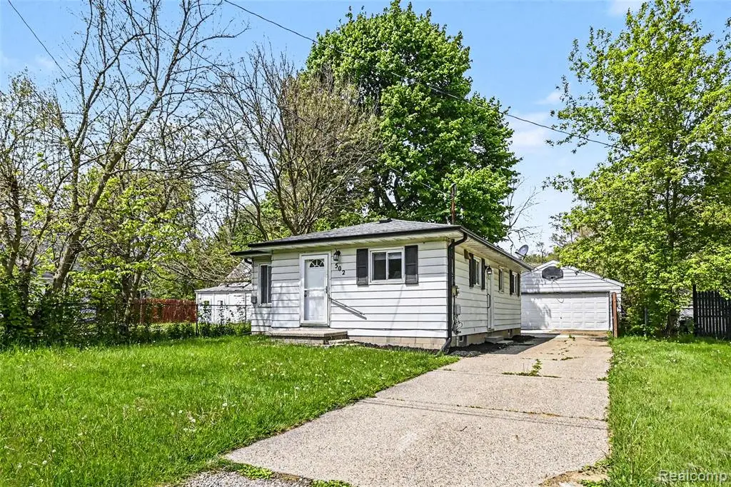 502 Carrier, Lansing, MI 48906 - #1