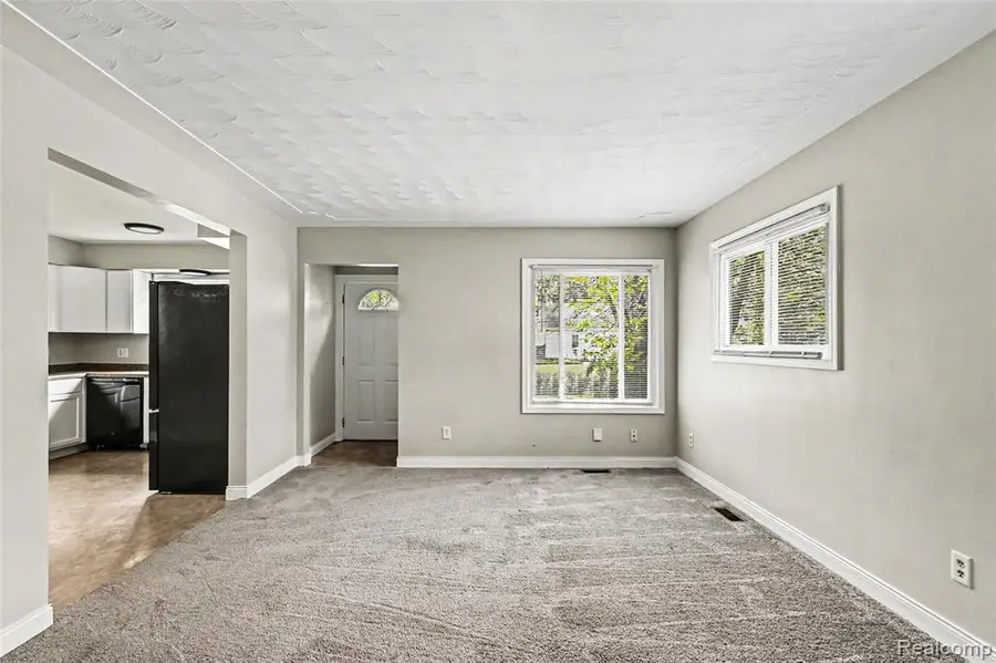 502 Carrier, Lansing, MI 48906 - #3