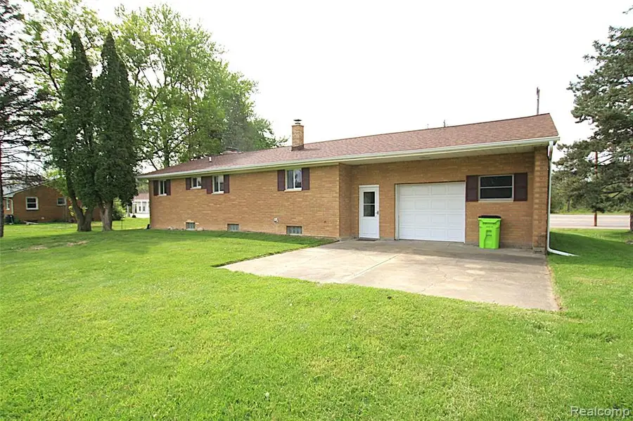 5404 Miller, Swartz Creek, MI 48473 - #3